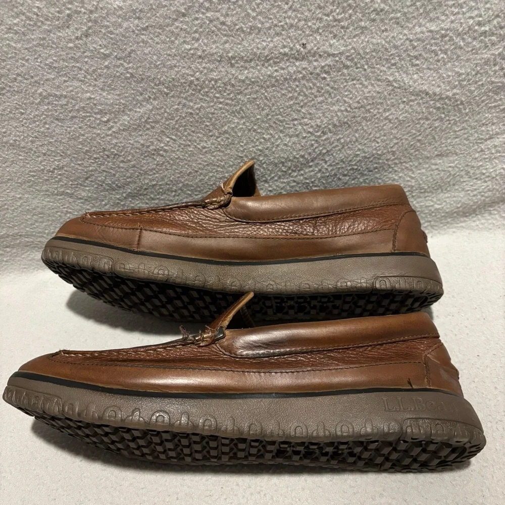 L.L. Bean Brown slip on Men’s Loafers size 10 medium